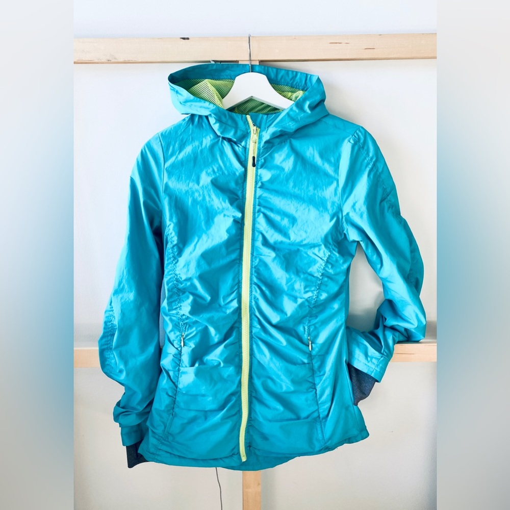Like new! Mondetta lightweight jacket